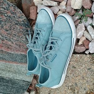 Columbia good life lace sneakers lace up casual walking shoes women's 6.5